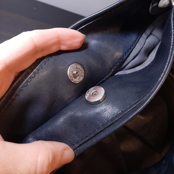 ❌SOLD❌Parker Leather Hobo Handbag Black Buttery Soft Gelato Pleated 13416 - Picture 8 of 14